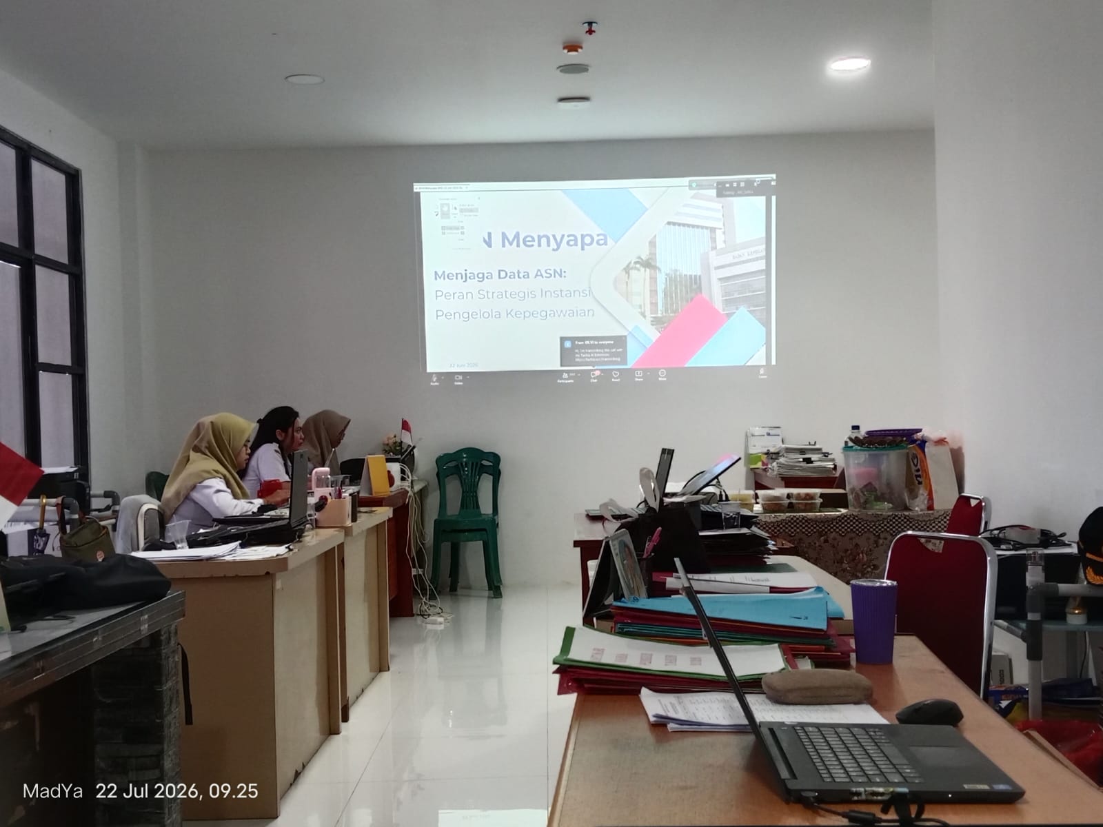 BKPSDM Kabupaten Kapuas Hulu Ikuti Zoom BKN Menyapa Bahas Peran Strategis Pengelolaan Data ASN